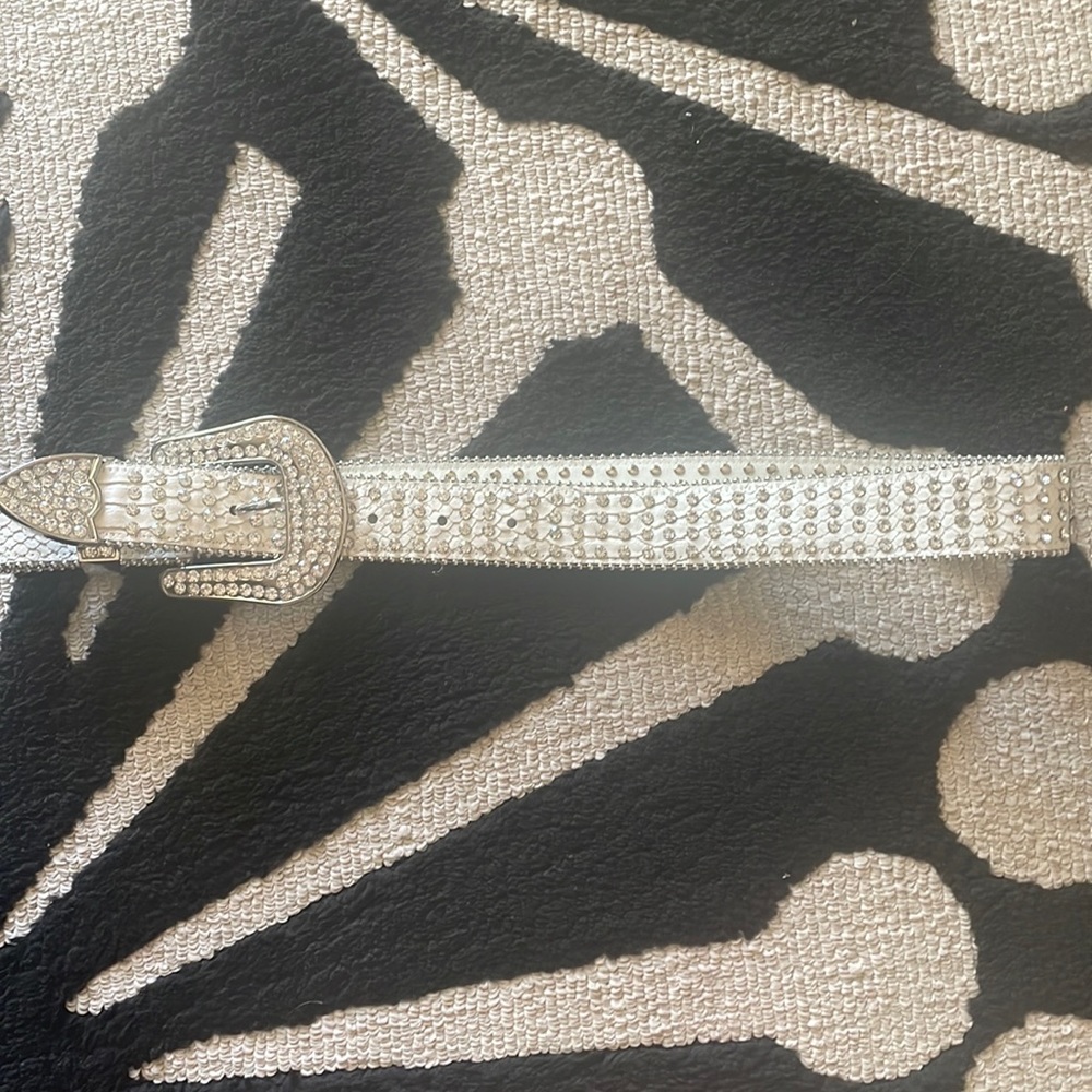 Bling buckle belt